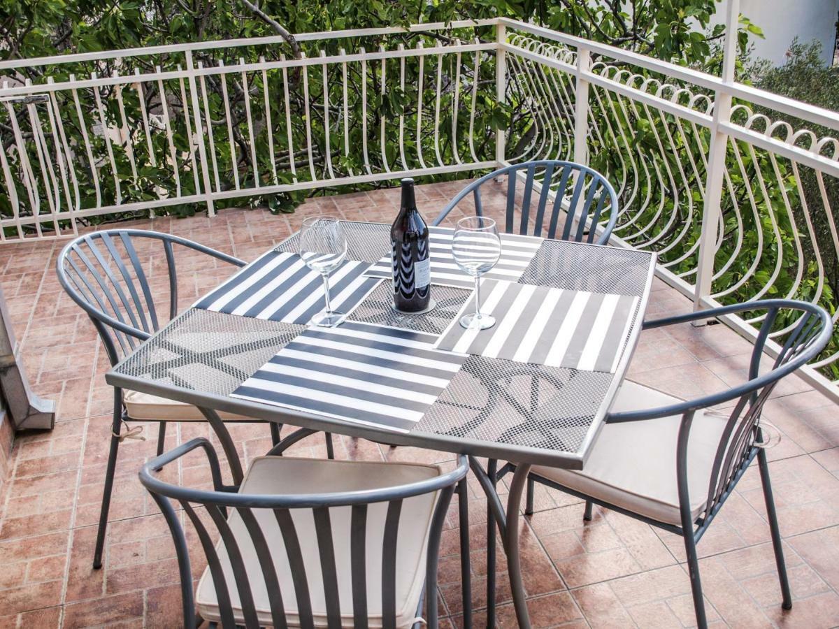 Apartment Pletikosic Kaštela Εξωτερικό φωτογραφία