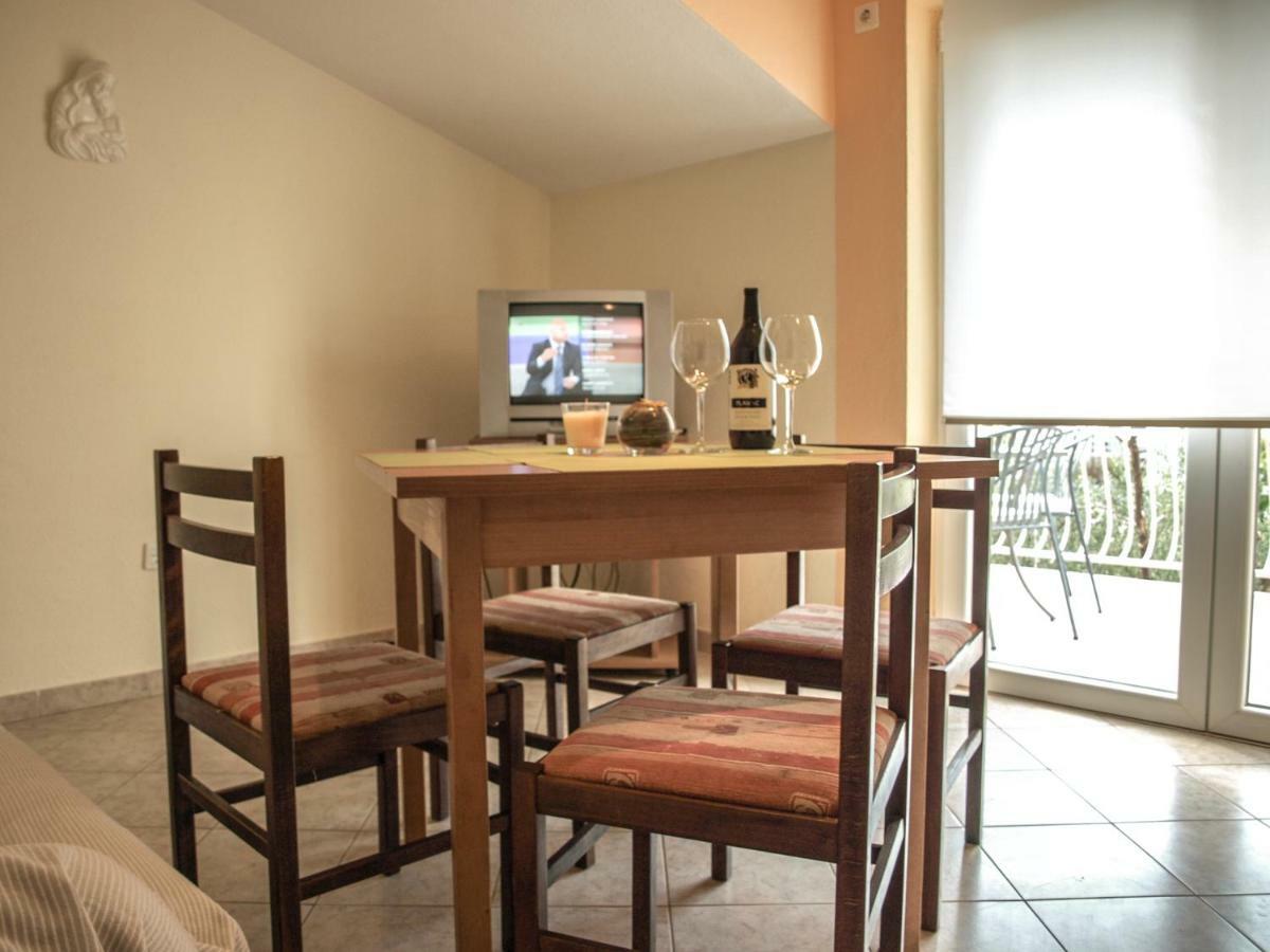 Apartment Pletikosic Kaštela Εξωτερικό φωτογραφία
