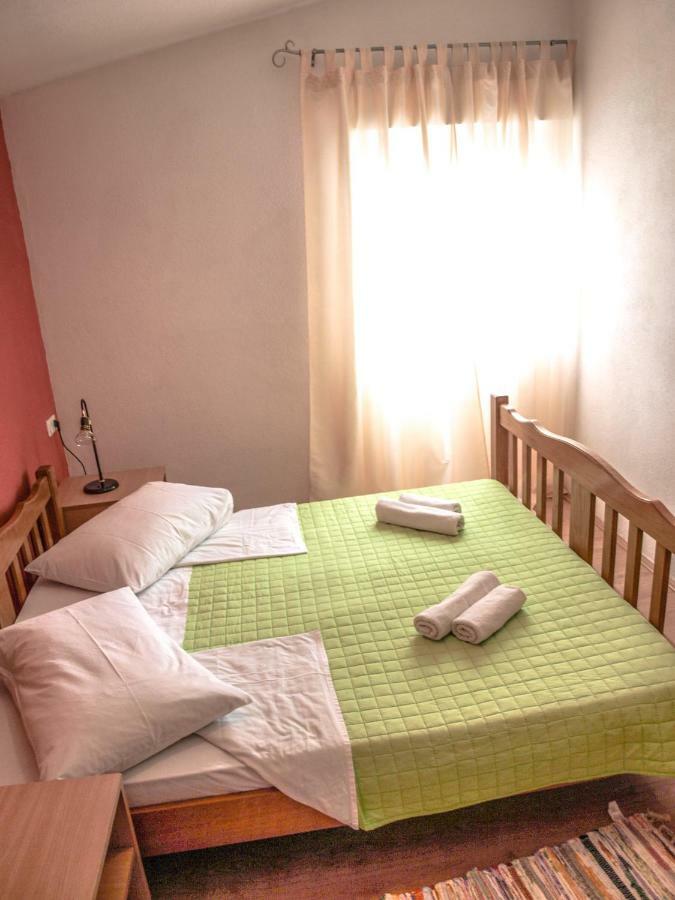 Apartment Pletikosic Kaštela Εξωτερικό φωτογραφία